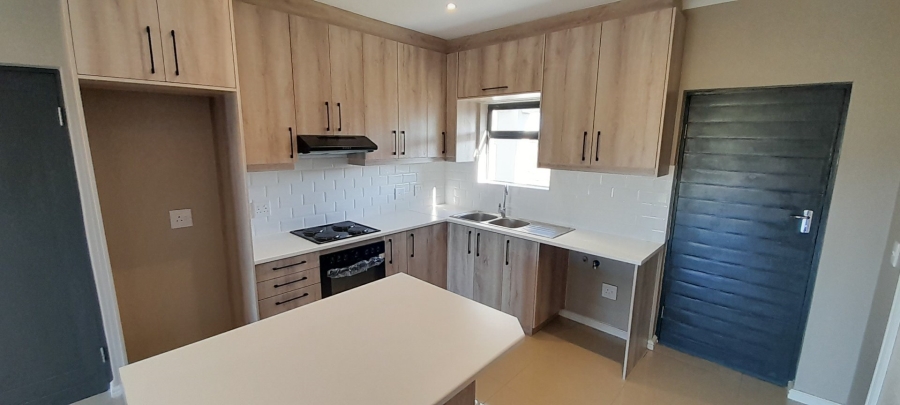 2 Bedroom Property for Sale in Silwood Heights Western Cape